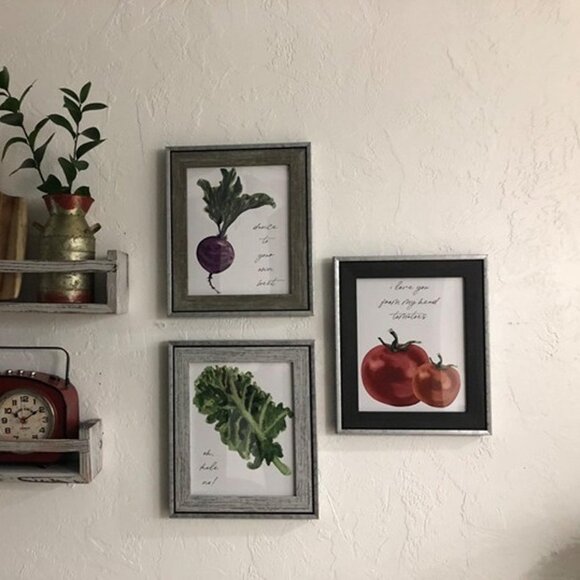 NEW 3-Pack 5x7 Rustic Picture Frames - Picture 4 of 9